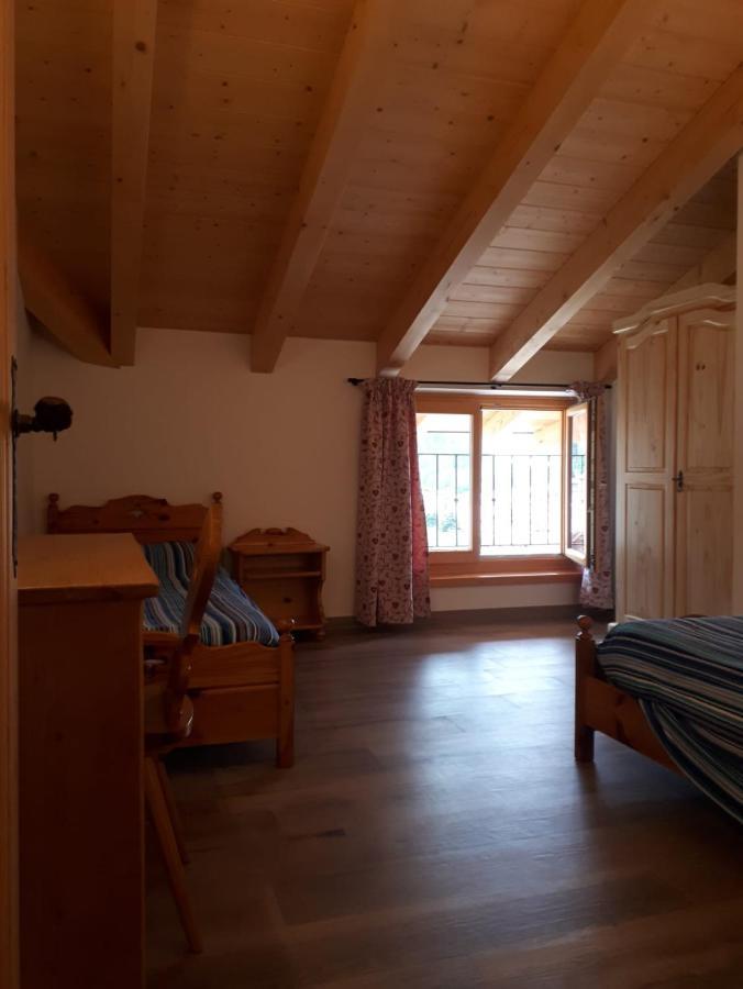 Agritur Rizzi Di Inama Ugo Villa Coredo Buitenkant foto