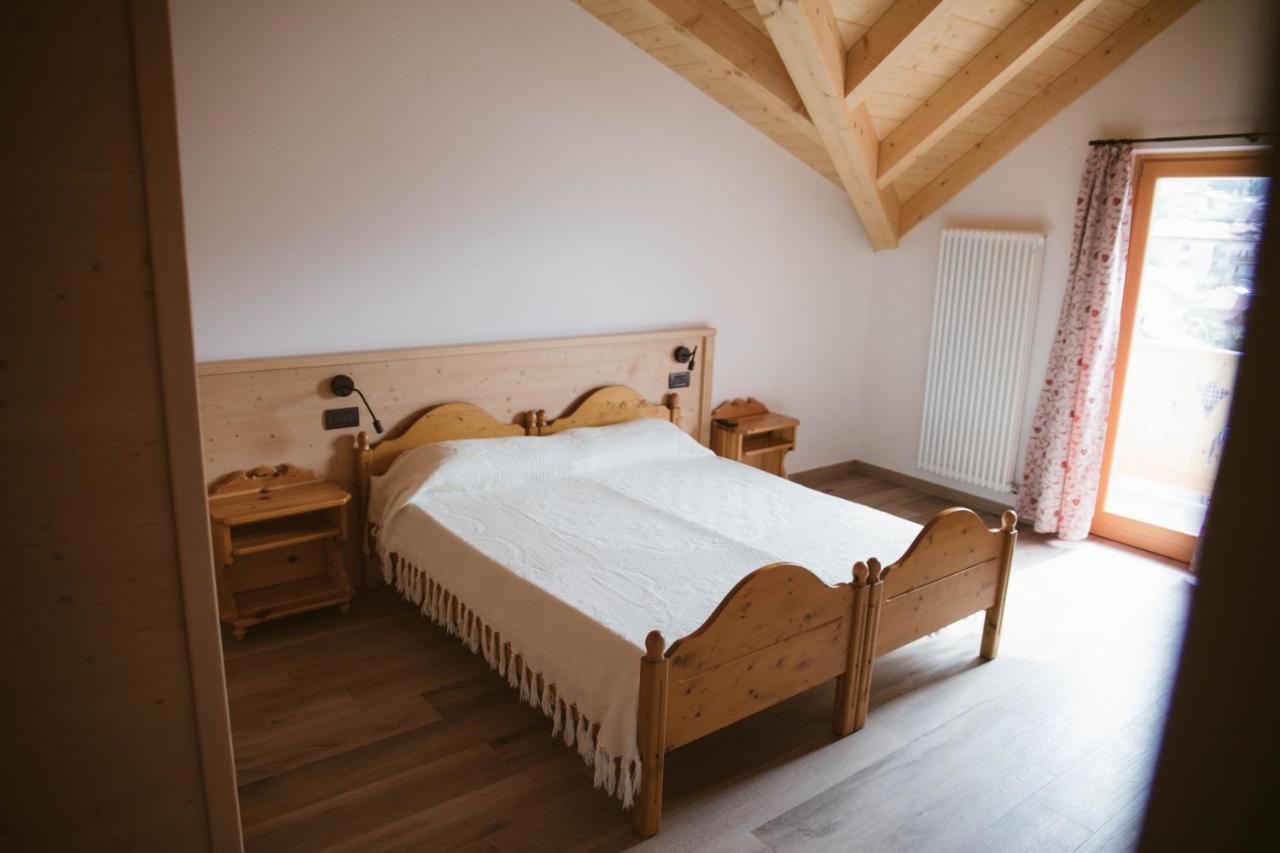 Agritur Rizzi Di Inama Ugo Villa Coredo Buitenkant foto