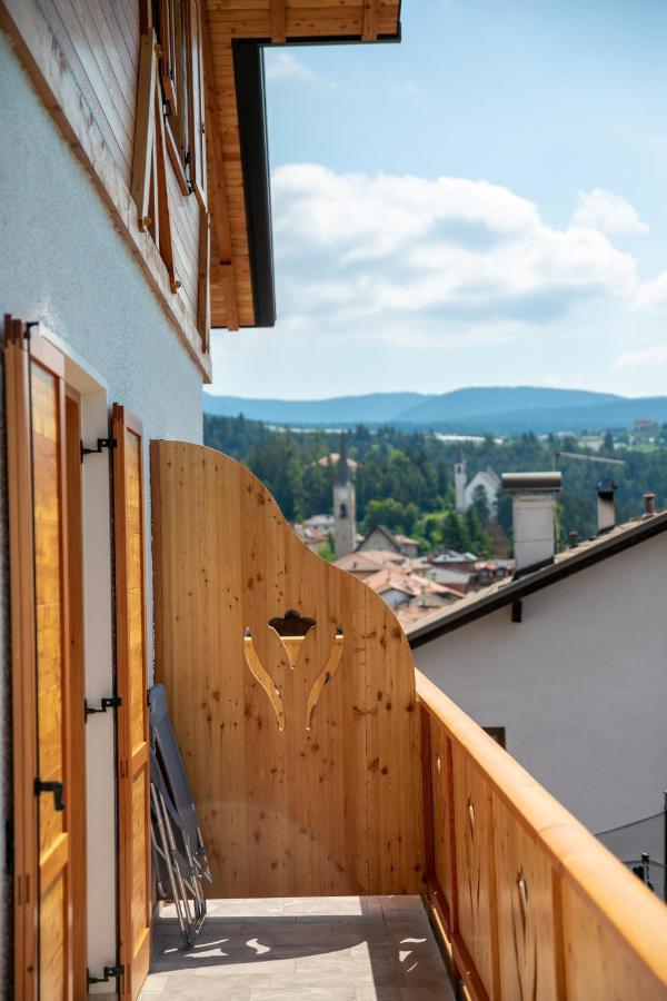 Agritur Rizzi Di Inama Ugo Villa Coredo Buitenkant foto