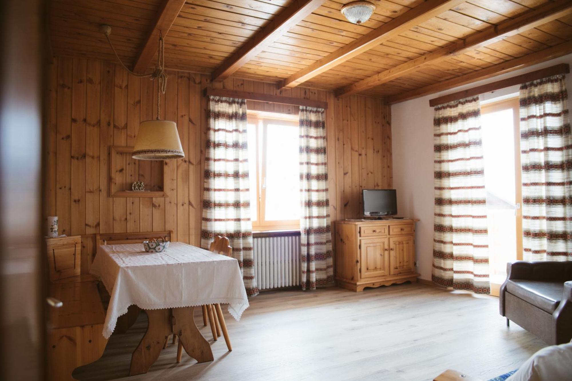 Agritur Rizzi Di Inama Ugo Villa Coredo Buitenkant foto