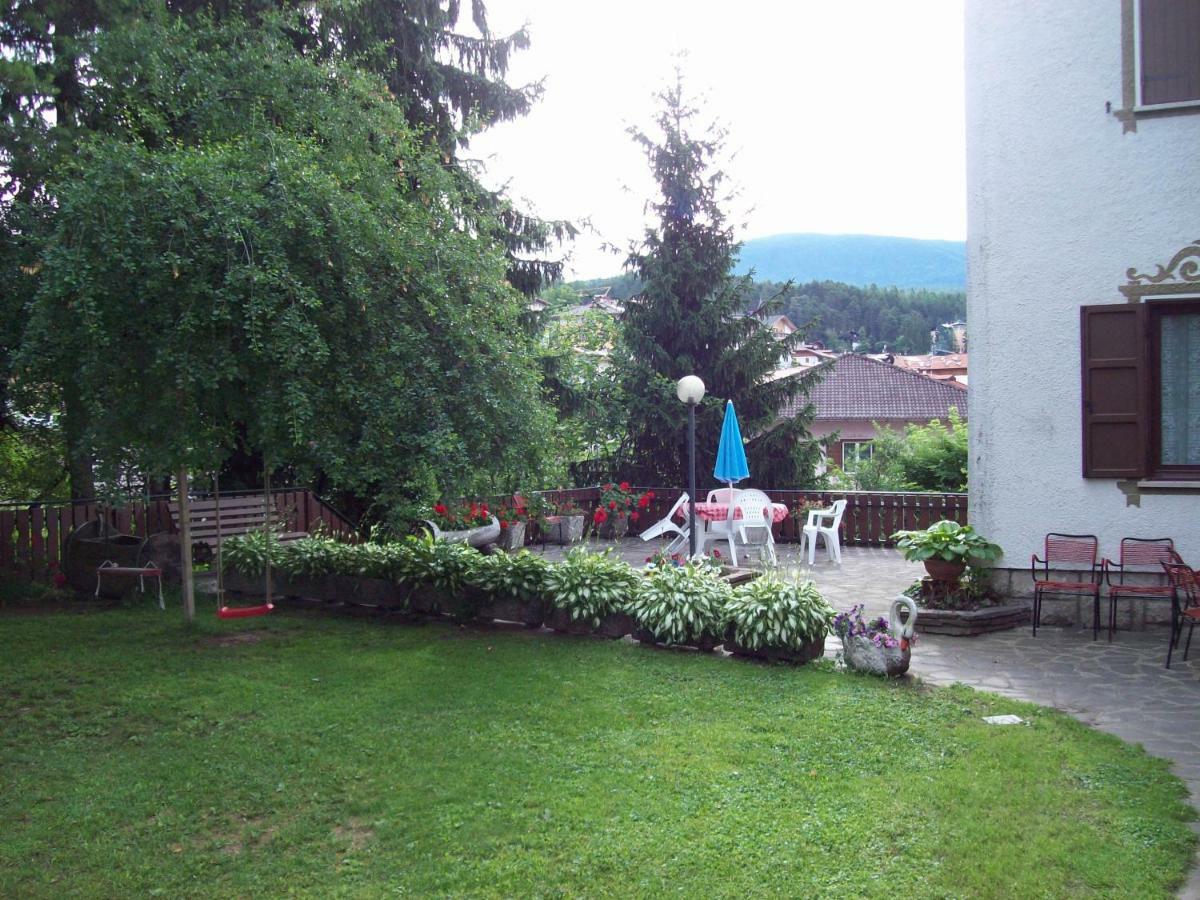 Agritur Rizzi Di Inama Ugo Villa Coredo Buitenkant foto